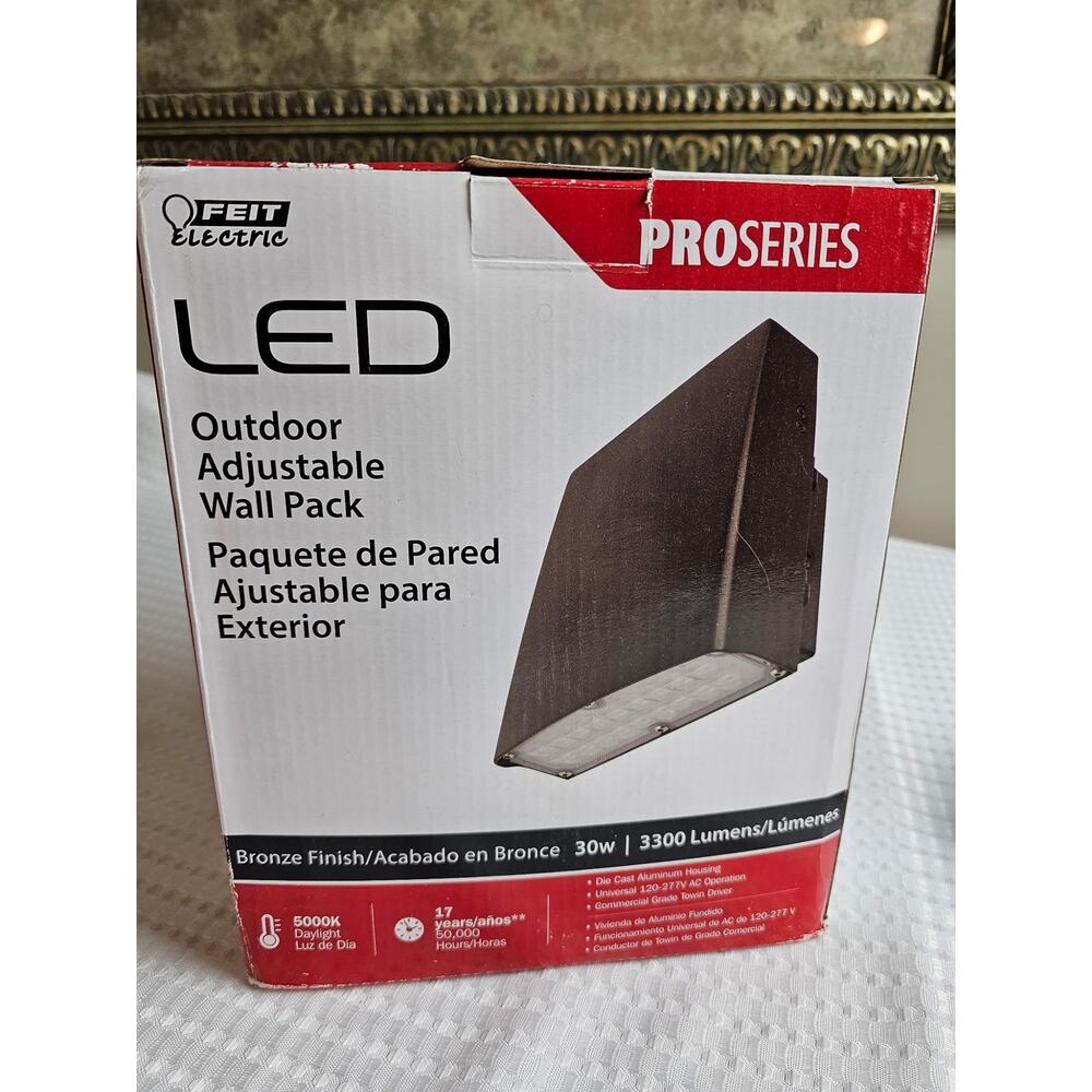 Feit Electric S9AJWPK/850/BZ 30W 5000K 3300 Lumens Adjustable LED Wall‎ Pack